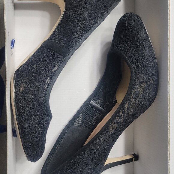 #1 Call It Spring Black Laced Heels sz 8 - Picture 2 of 11